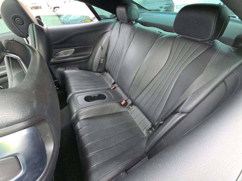Mercedes-Benz E 400, снимка 13 - Автомобили и джипове - 53345400