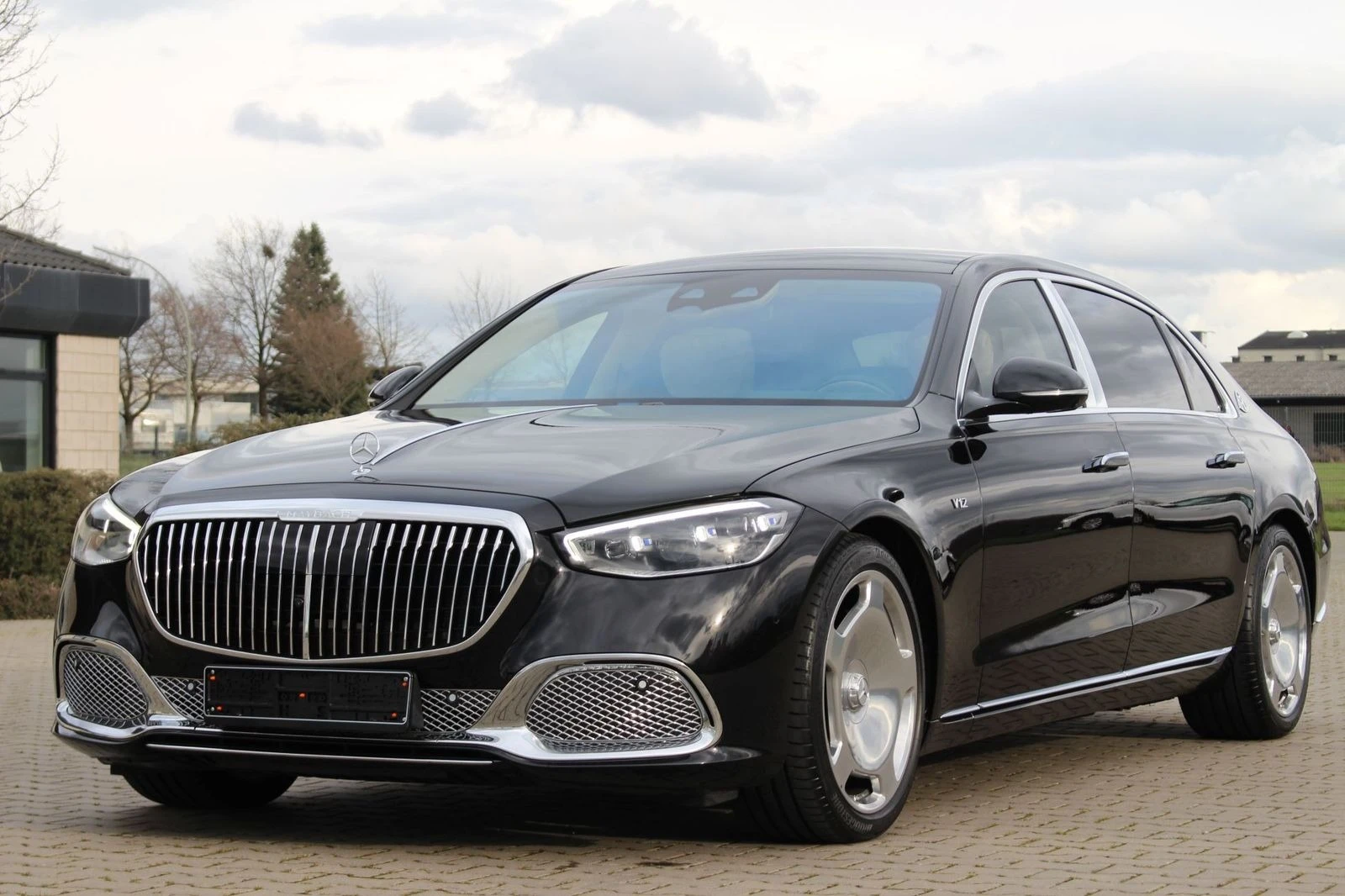 Mercedes-Benz S 680 L Maybach*High-End Interieur Paket*HuD*Burm 4D - [1] 