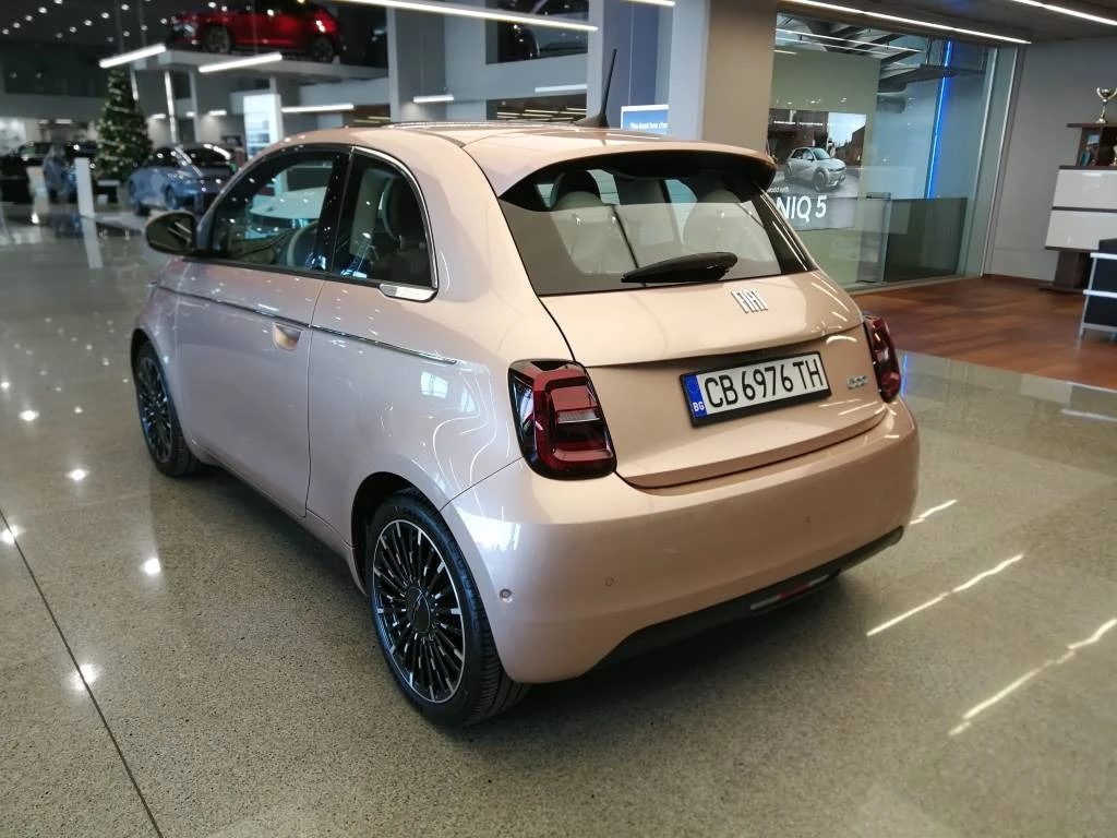 Fiat 500 La Prima - изображение 3