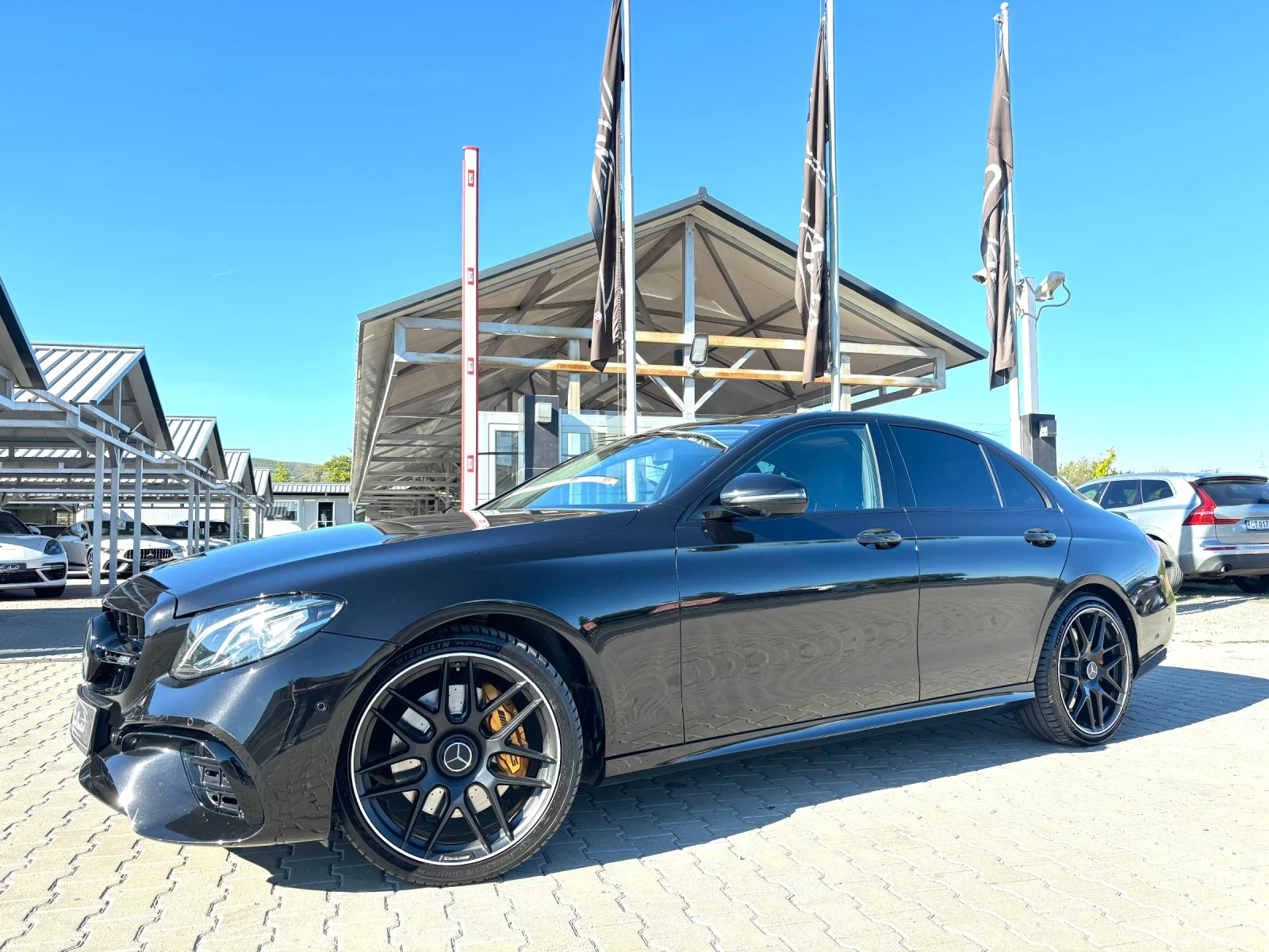 Mercedes-Benz E 400 4x4#SOFTCL#AMG#PANO#DISTR#AIRM#360* CAM#BURM - изображение 3