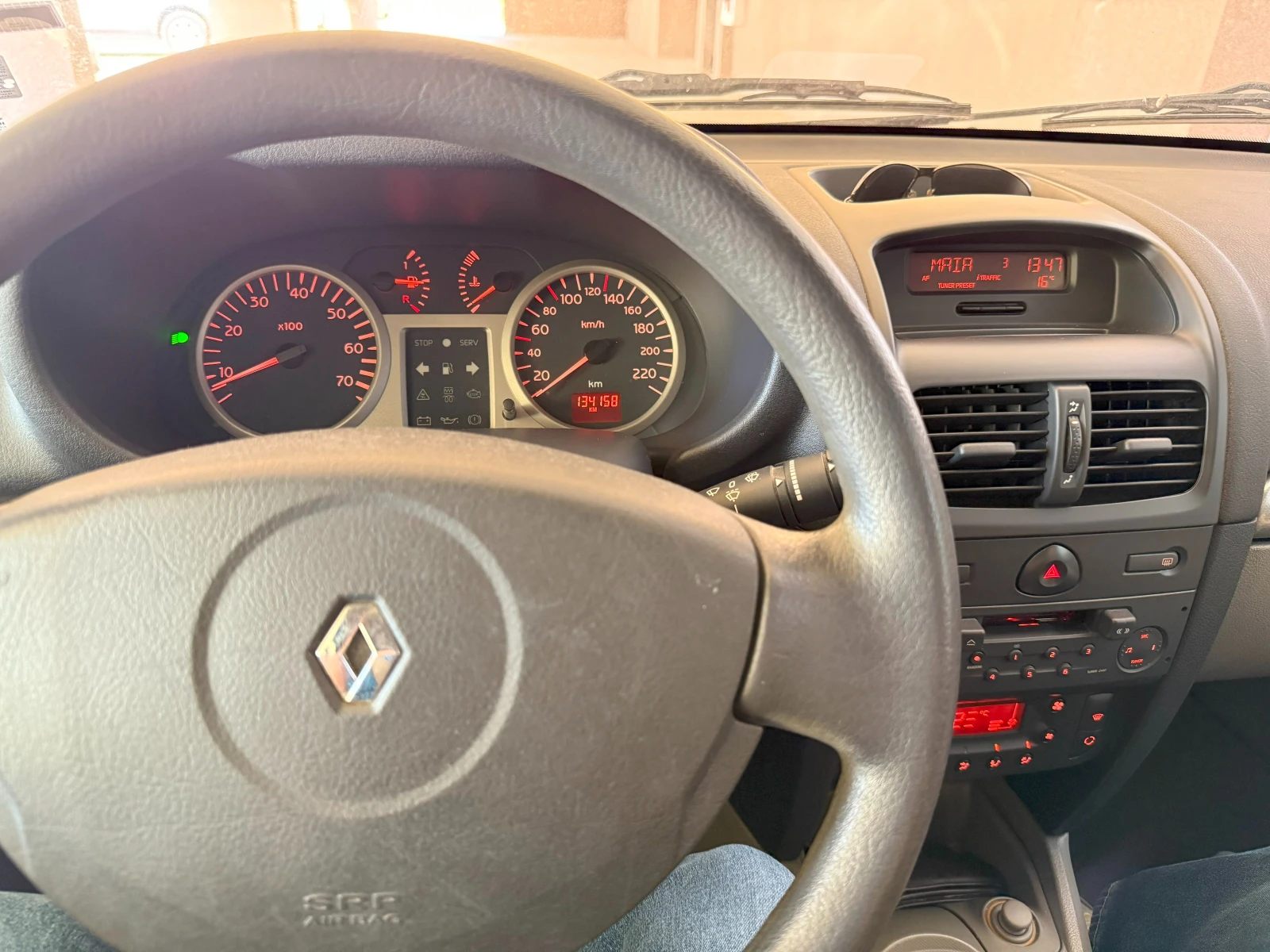 Renault Clio 2, 1.4 16V | Mobile.bg   17