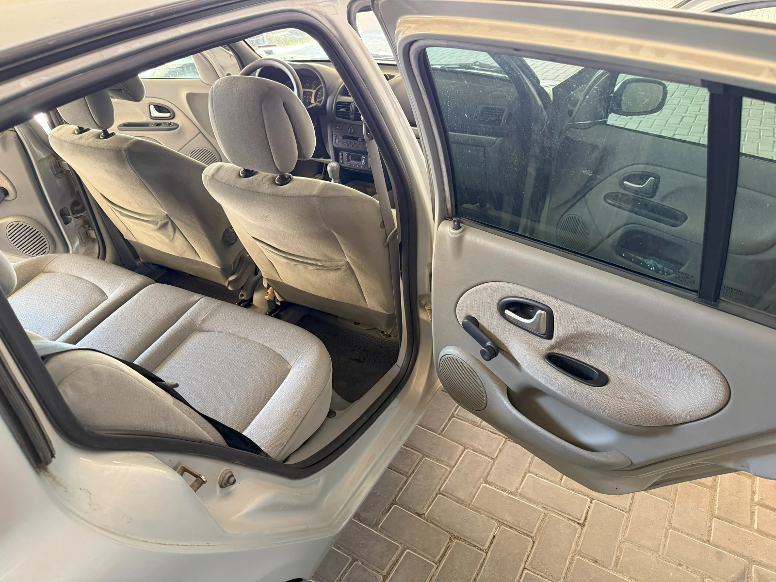 Renault Clio 2, 1.4 16V | Mobile.bg   12