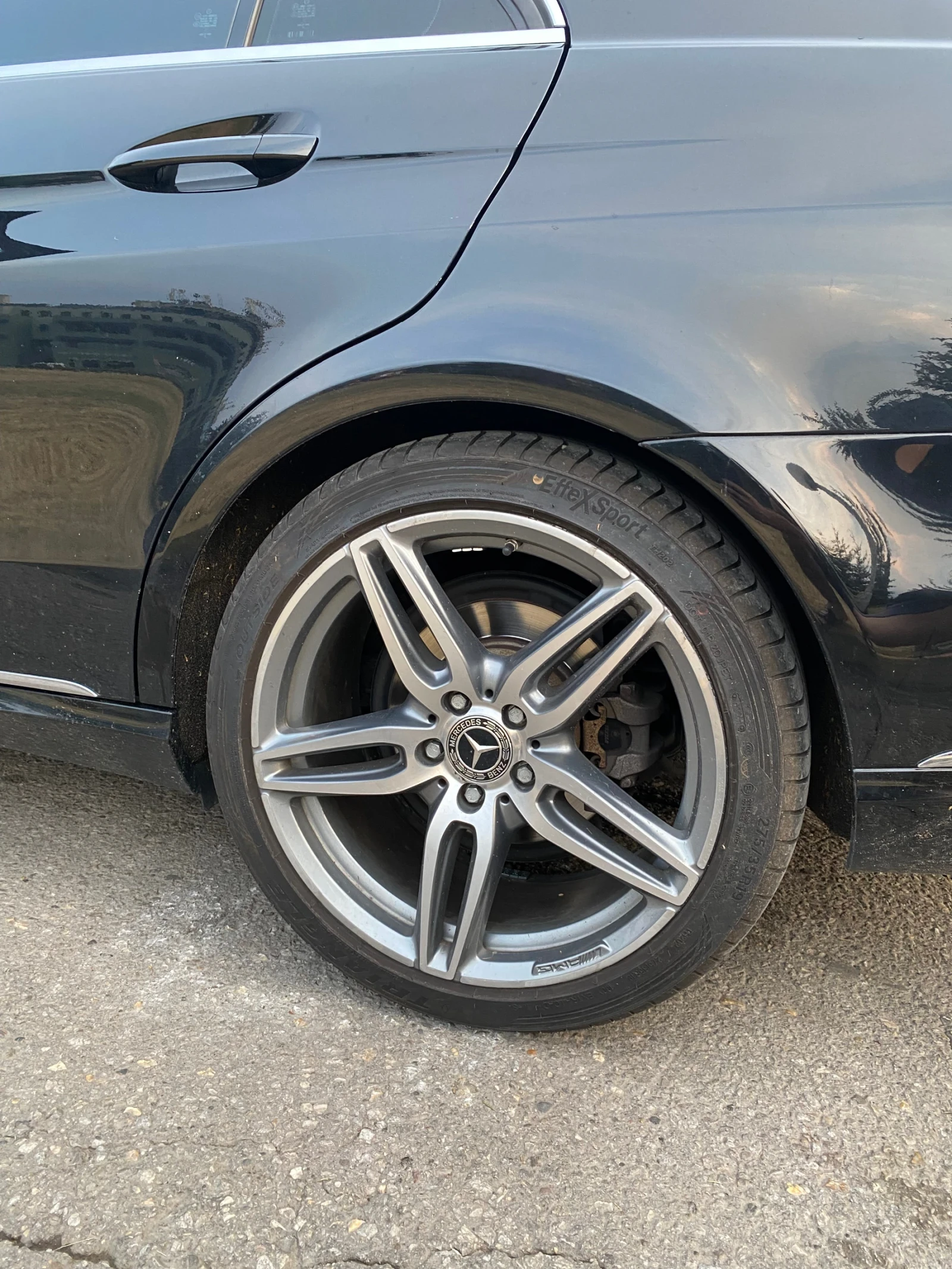 Mercedes-Benz E 220  - изображение 9