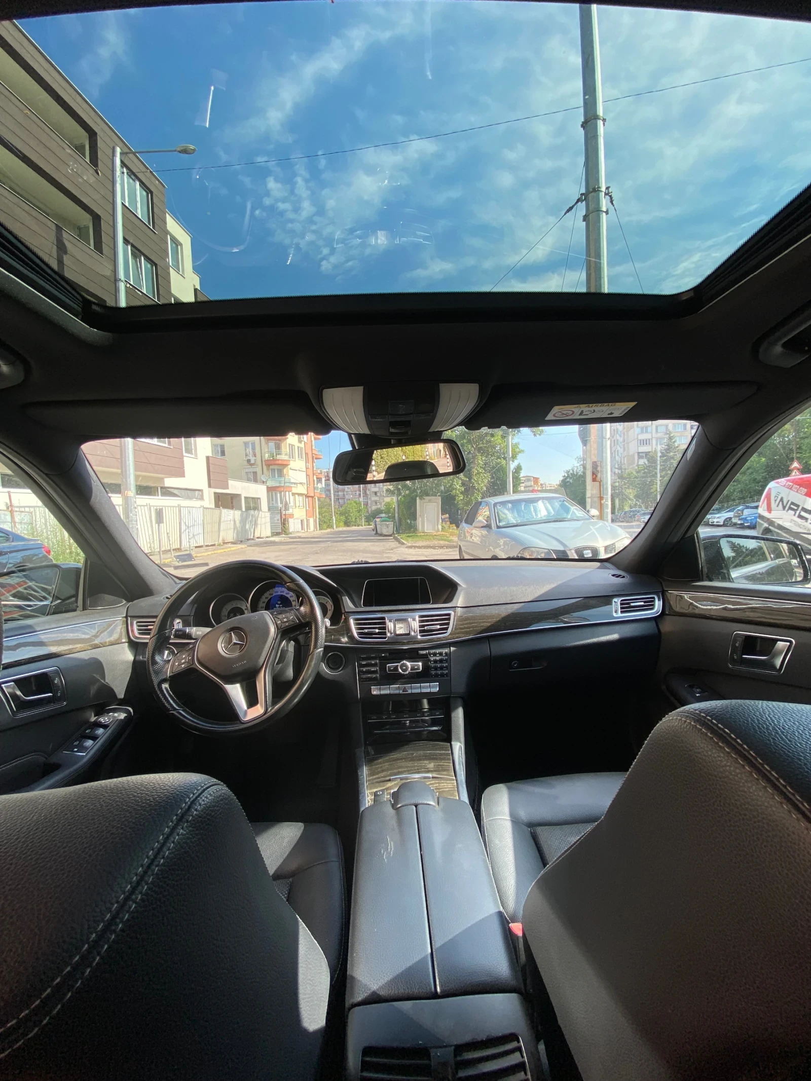 Mercedes-Benz E 220  - изображение 7