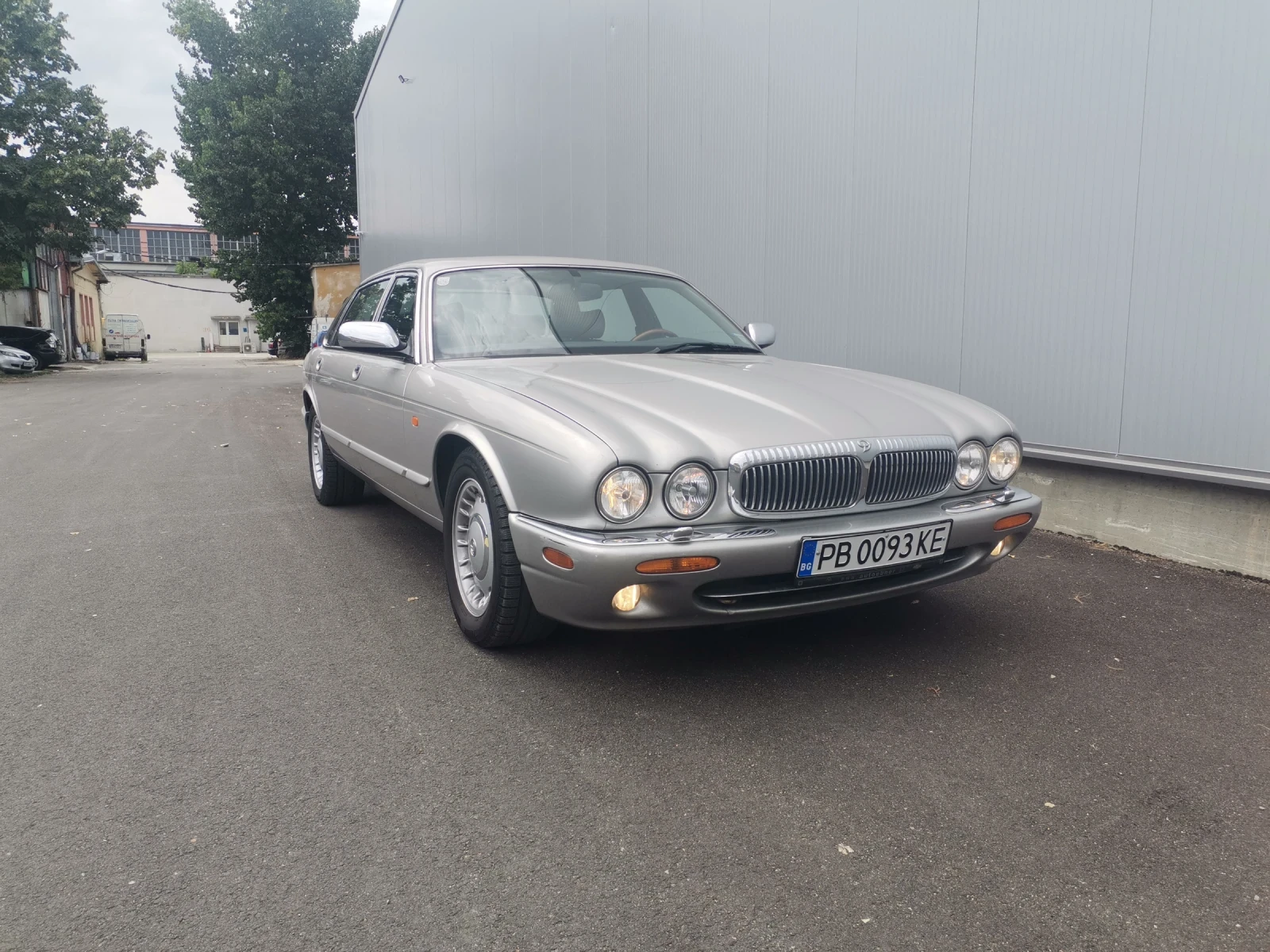 Jaguar Daimler 4.0 V8 long - изображение 6