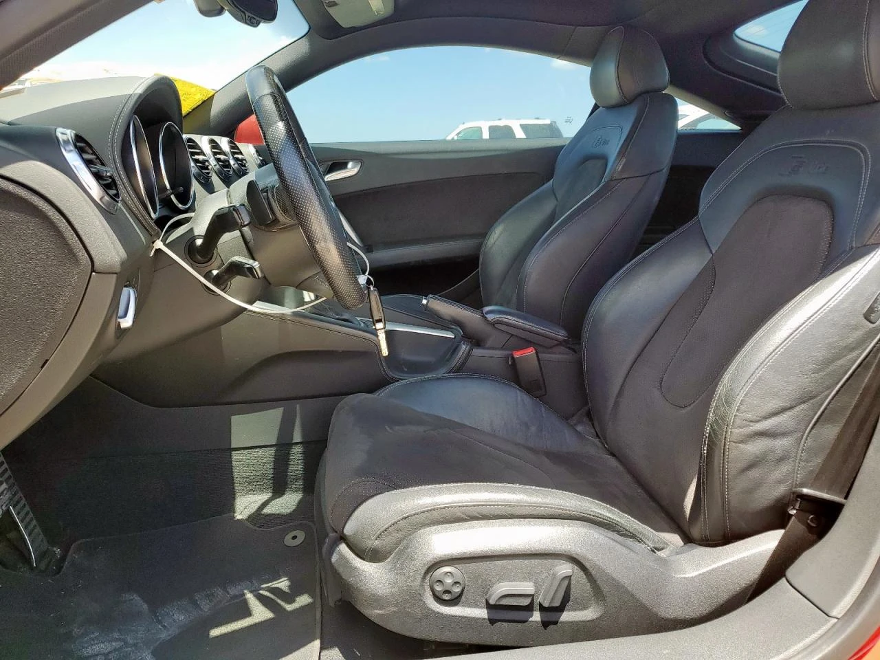 Audi Tt PREMIUM PLUS - изображение 7