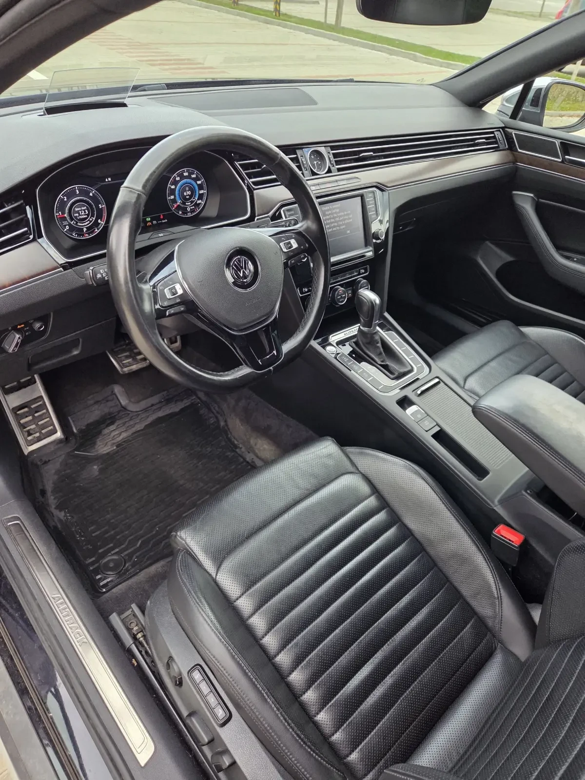 VW Passat Alltrack 2.0biTDI  - изображение 8