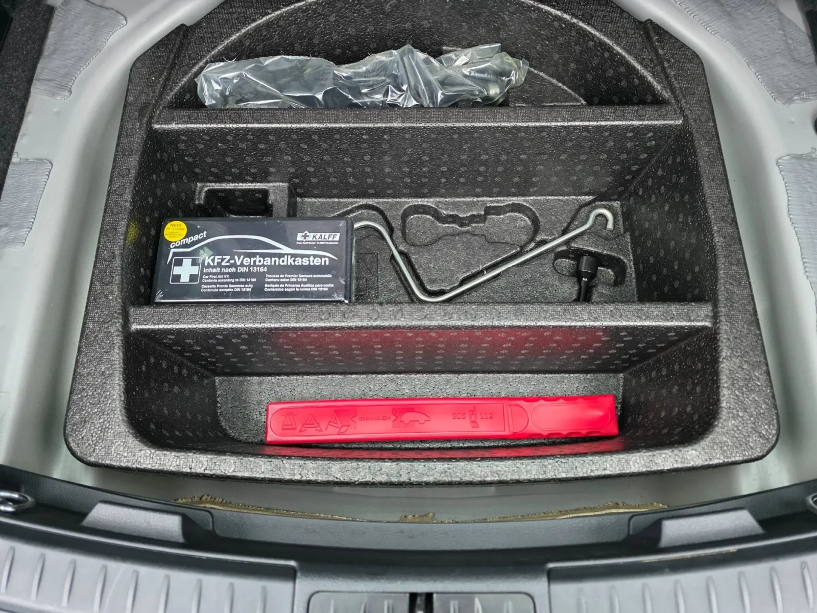 Toyota Auris 1.6 VVTI ��������� ��������� ������ ���� 5 | Mobile.bg � ����������� 12