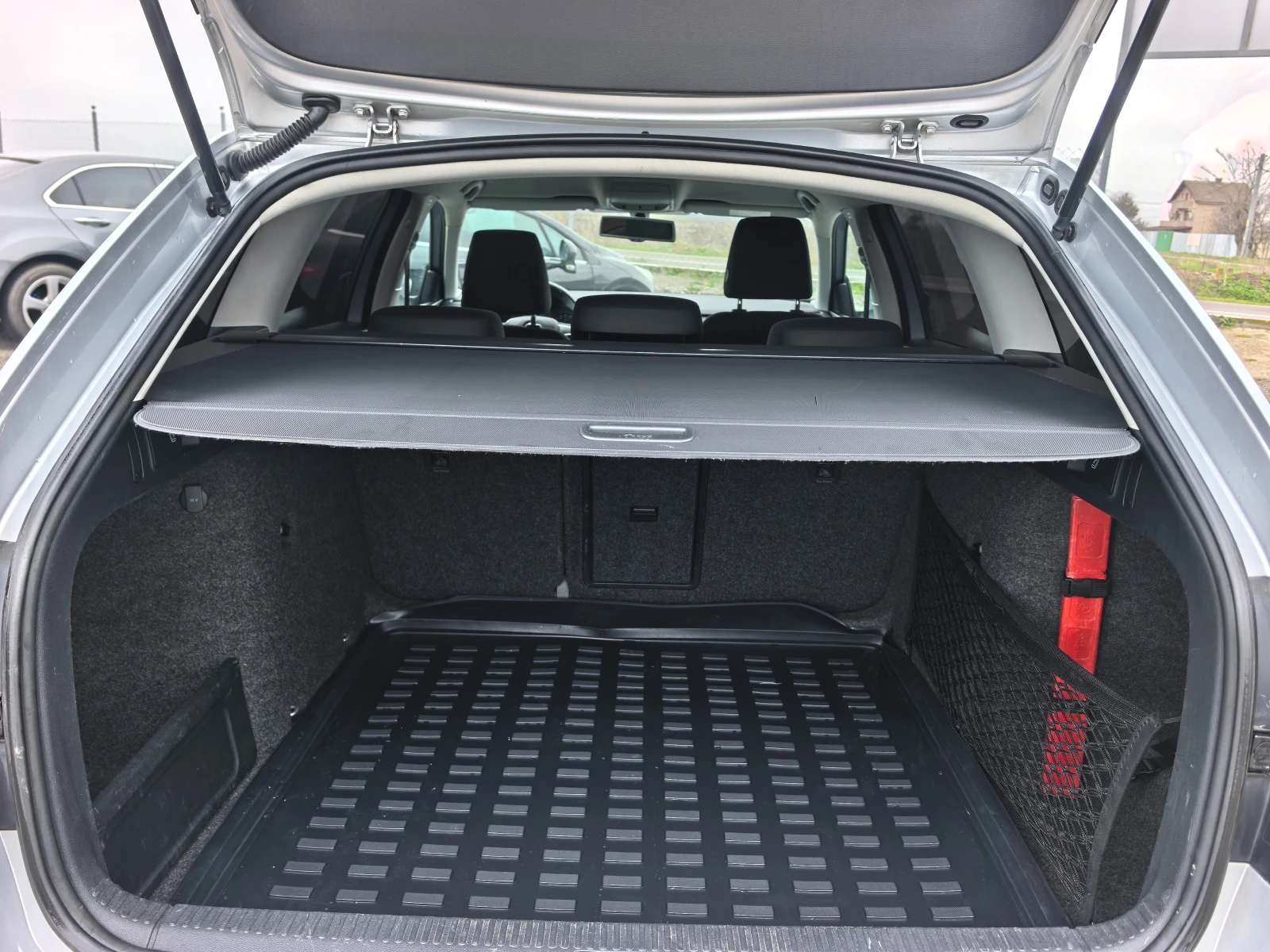 Skoda Octavia 1.6TDI | Mobile.bg � ����������� 11