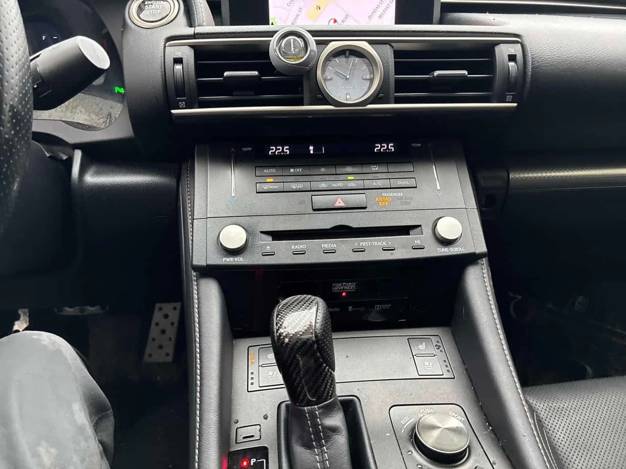 Lexus RC 350 * AWD * CARFAX * ��������� * ����� * NAVI | Mobile.bg � ����������� 9