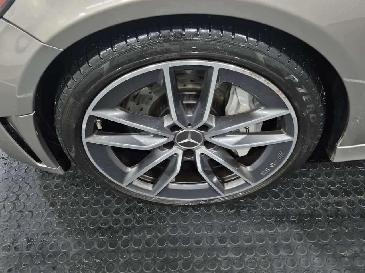 Mercedes-Benz AMG GT C 43  CARFAX, снимка 6 - Автомобили и джипове - 53840327