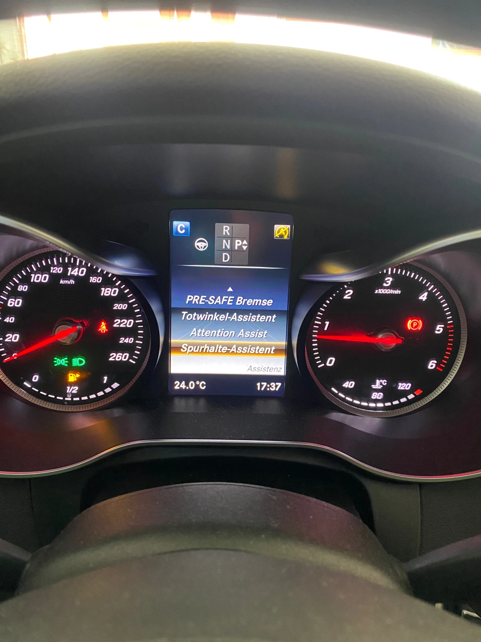 Mercedes-Benz C 250, снимка 12 - Автомобили и джипове - 54212205