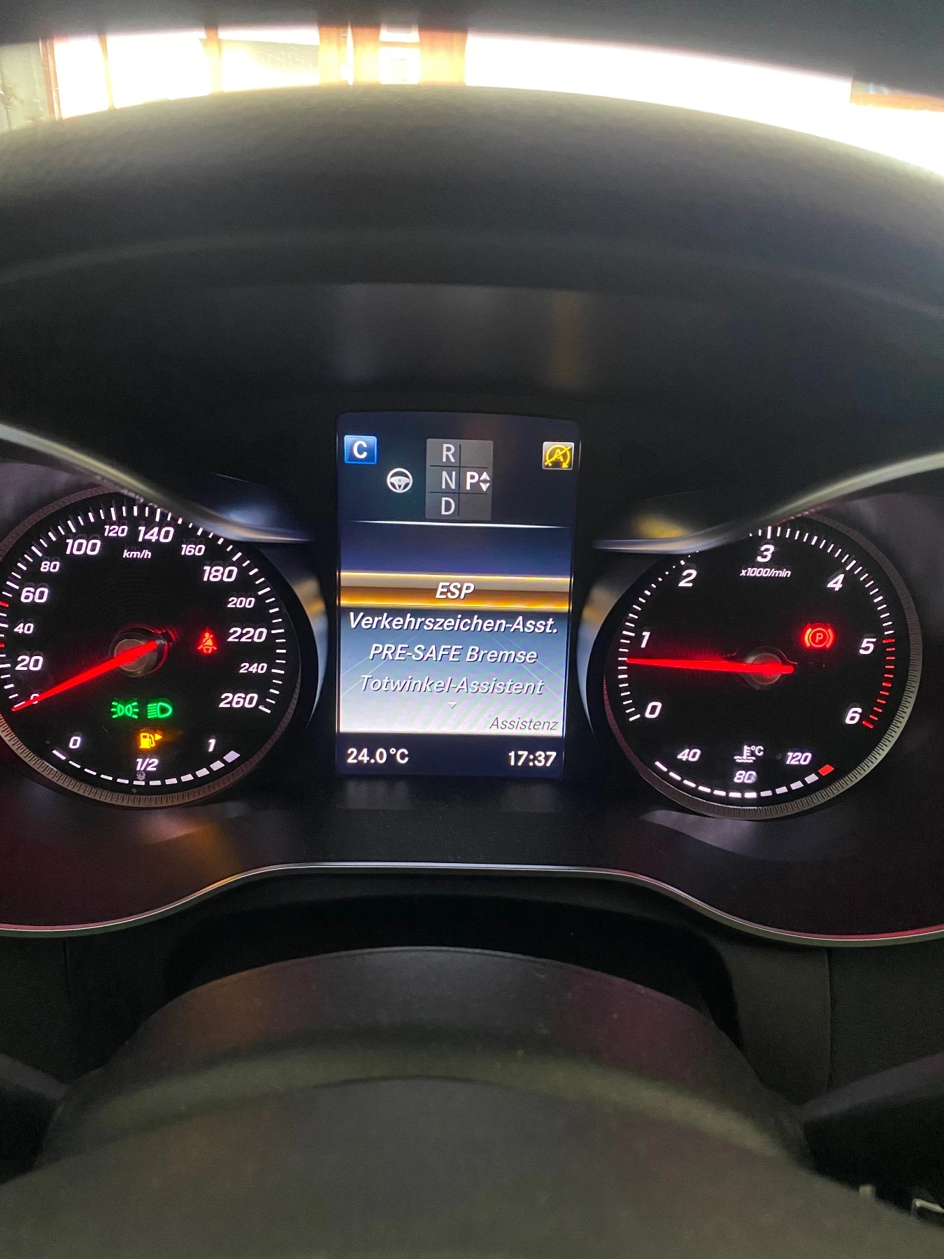 Mercedes-Benz C 250, снимка 13 - Автомобили и джипове - 54212205