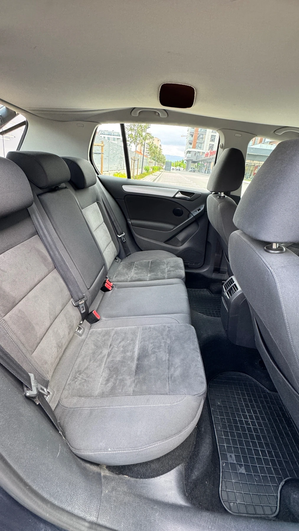 VW Golf HIGHLINE, снимка 10 - Автомобили и джипове - 54486158