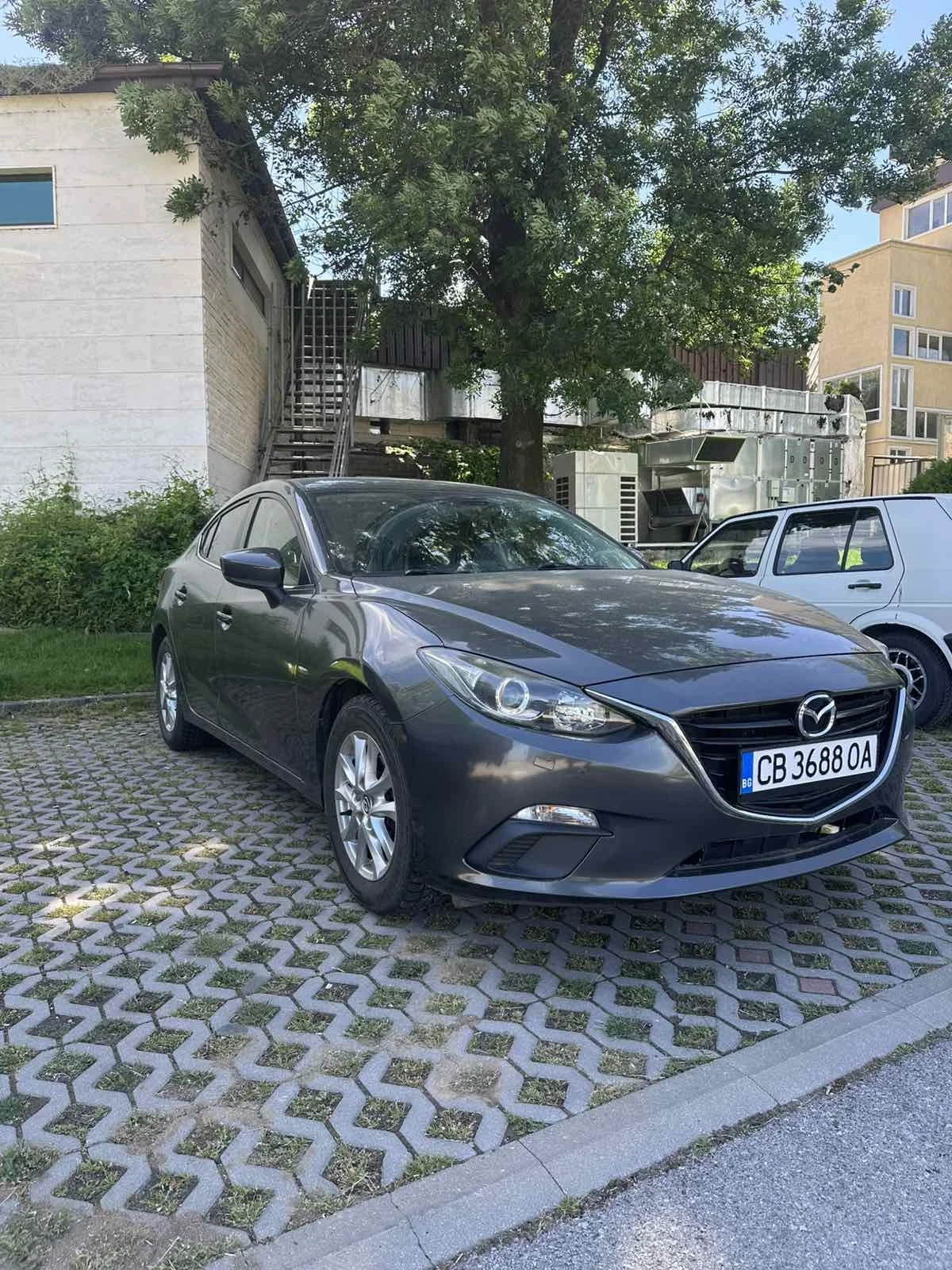 Mazda 3 2.0, снимка 2 - Автомобили и джипове - 54732658