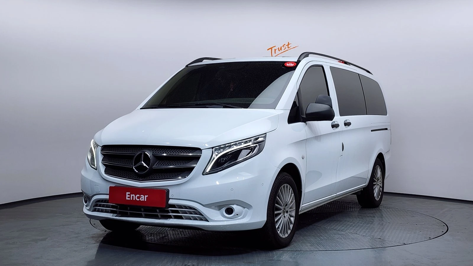 Mercedes-Benz V 300 ОБДУХВАНЕ* BLIND SPOT* КРАЙНА ЦЕНА