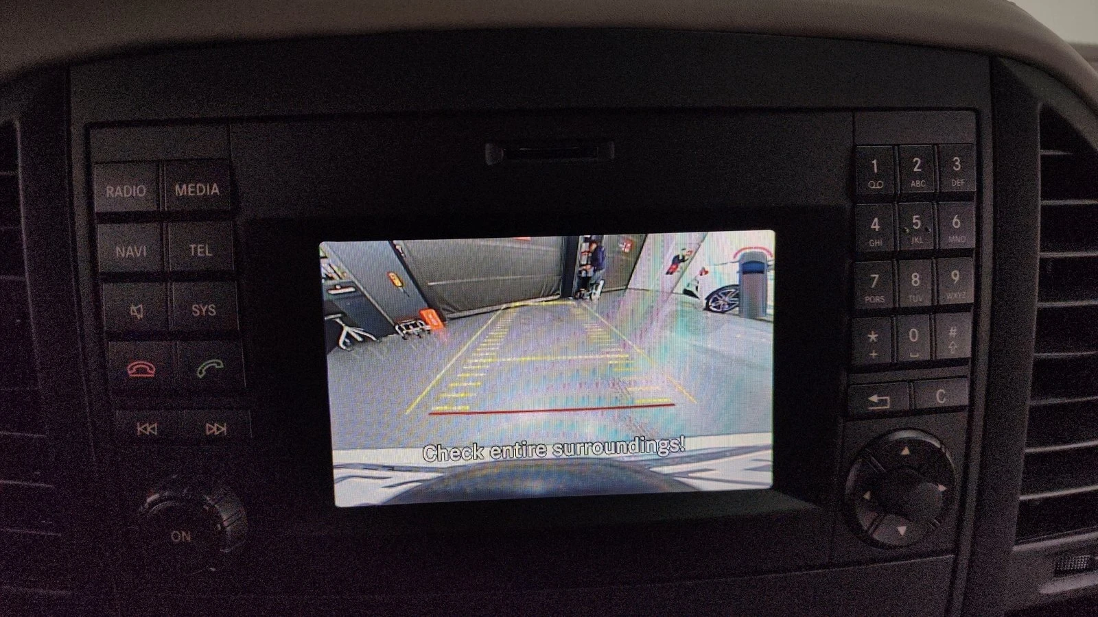 Mercedes-Benz V 300 ОБДУХВАНЕ* BLIND SPOT* КРАЙНА ЦЕНА, снимка 17 - Автомобили и джипове - 55271953