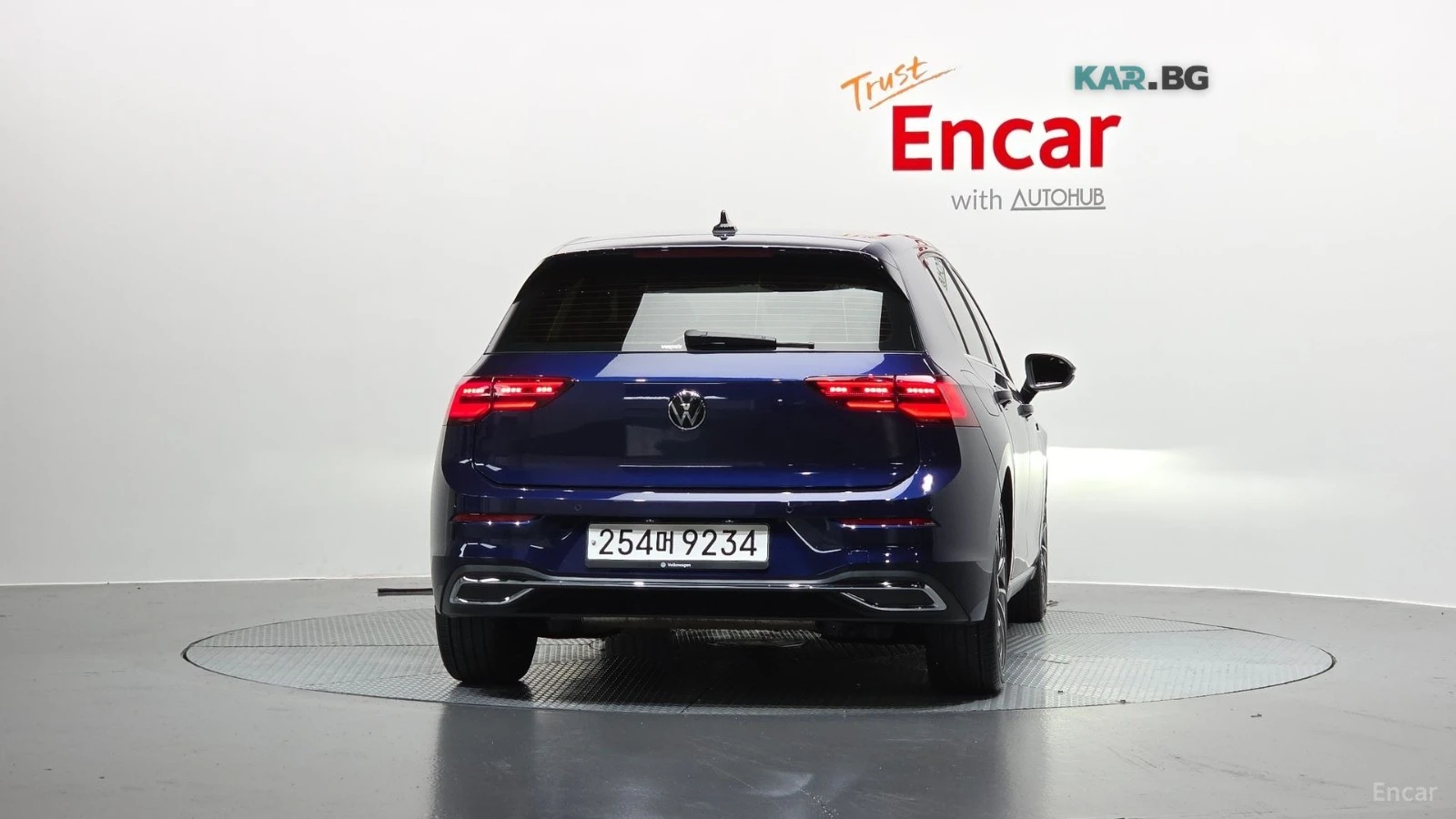 VW Golf 8* 2.0TDI* PRESTIGE* DISTRONIC* HUD* , снимка 4 - Автомобили и джипове - 55311089