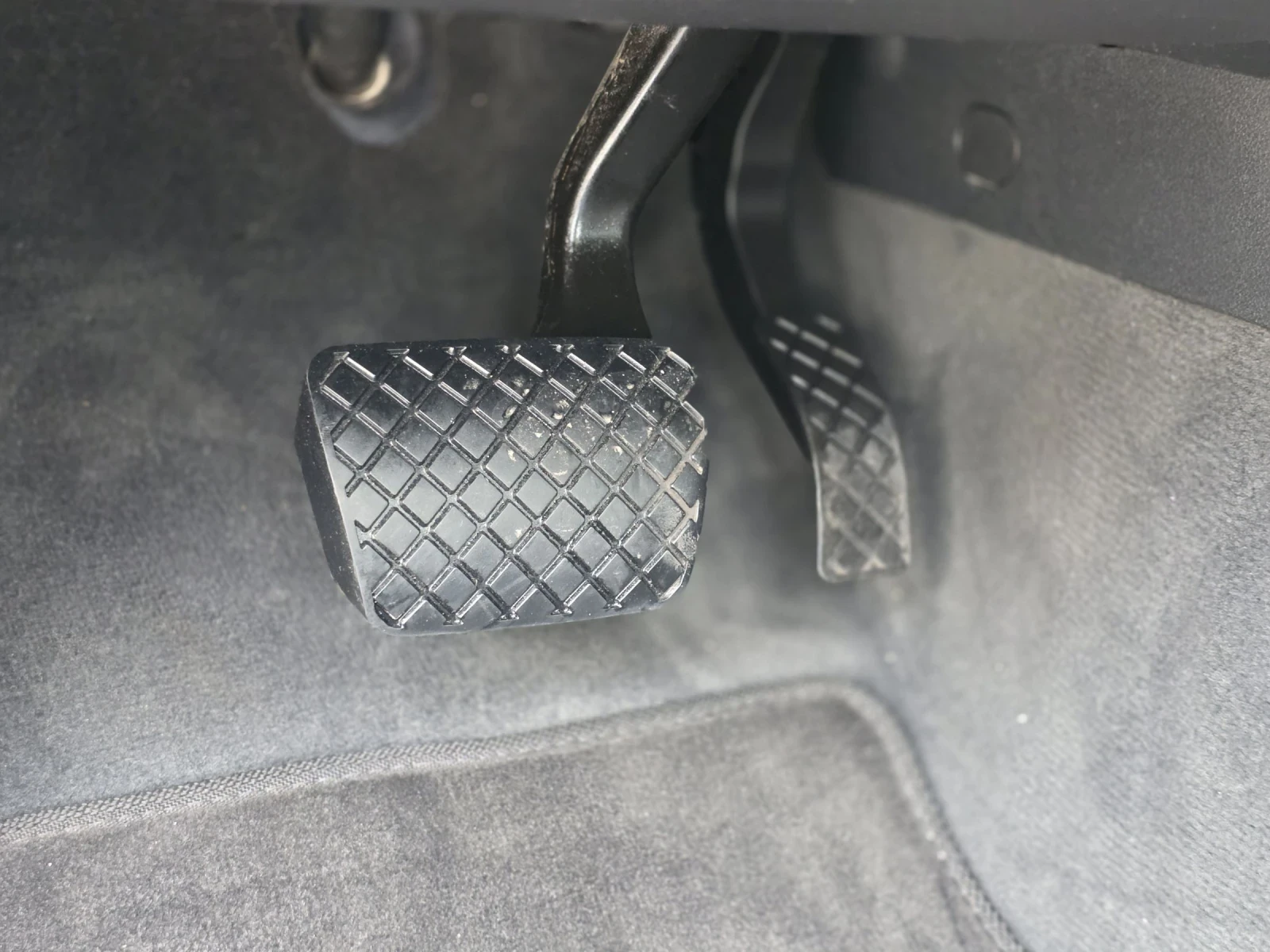 Audi A6 2.0 TFSI, снимка 16 - Автомобили и джипове - 55317054