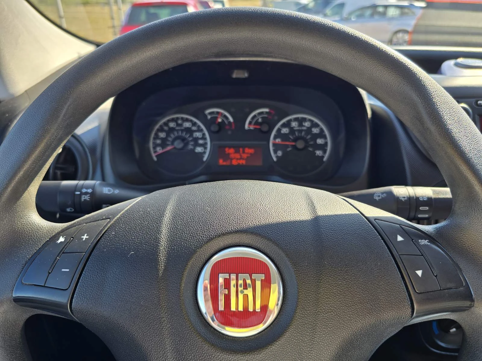 Fiat Qubo 1.4i Tony Fossima NATURAL POWER, снимка 14 - Автомобили и джипове - 55503460