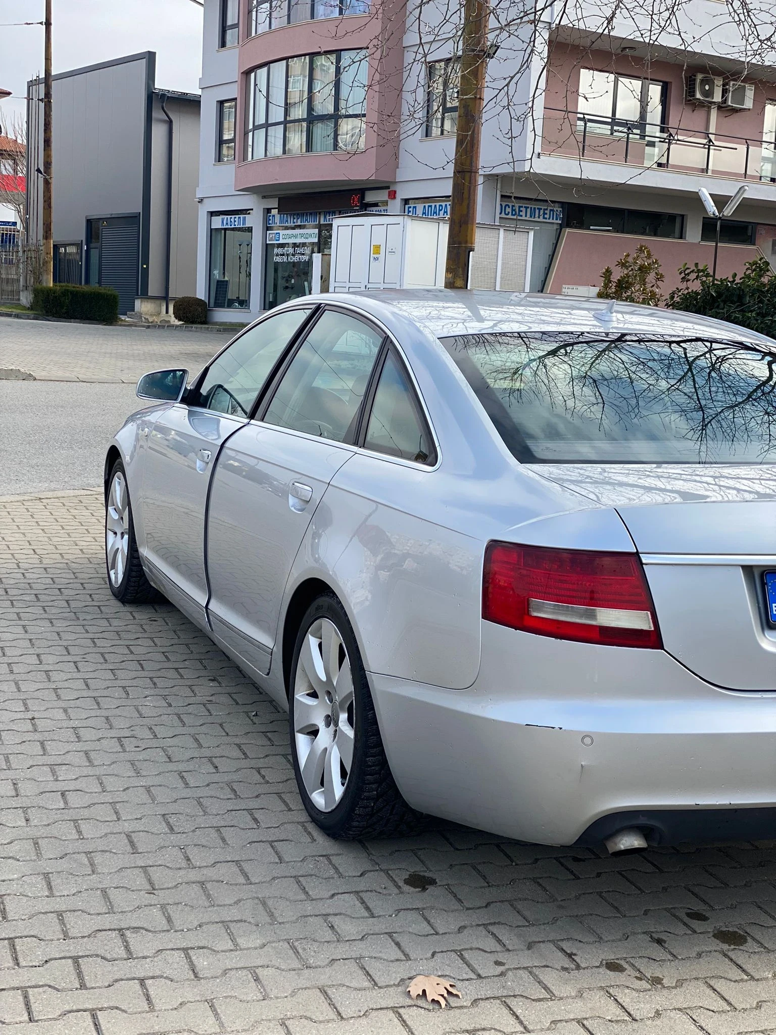 Audi A6, снимка 3 - Автомобили и джипове - 55636311