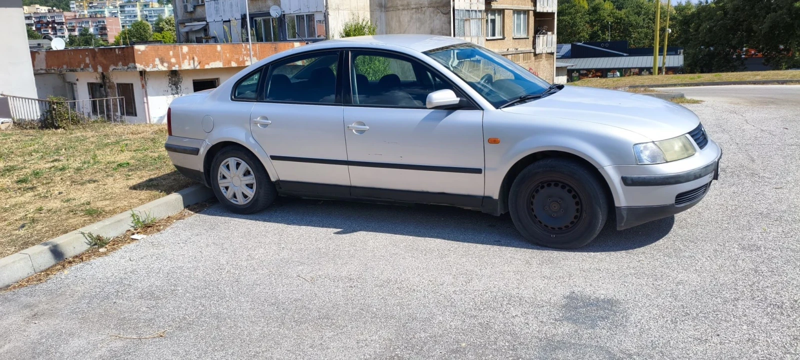 VW Passat 1.8 125 к.с. ГАЗ, снимка 6 - Автомобили и джипове - 55993770