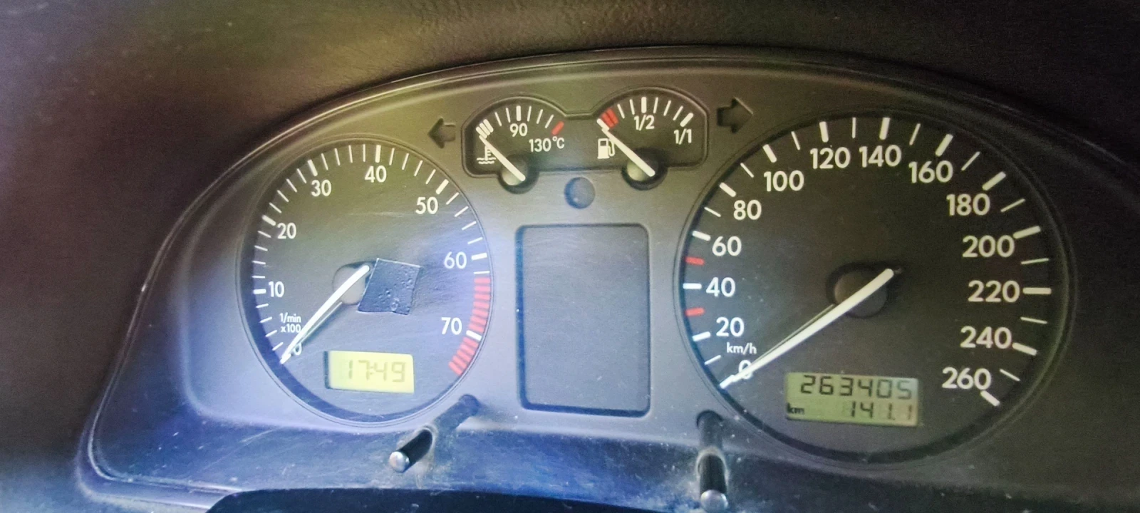 VW Passat 1.8 125 к.с. ГАЗ, снимка 8 - Автомобили и джипове - 55993770