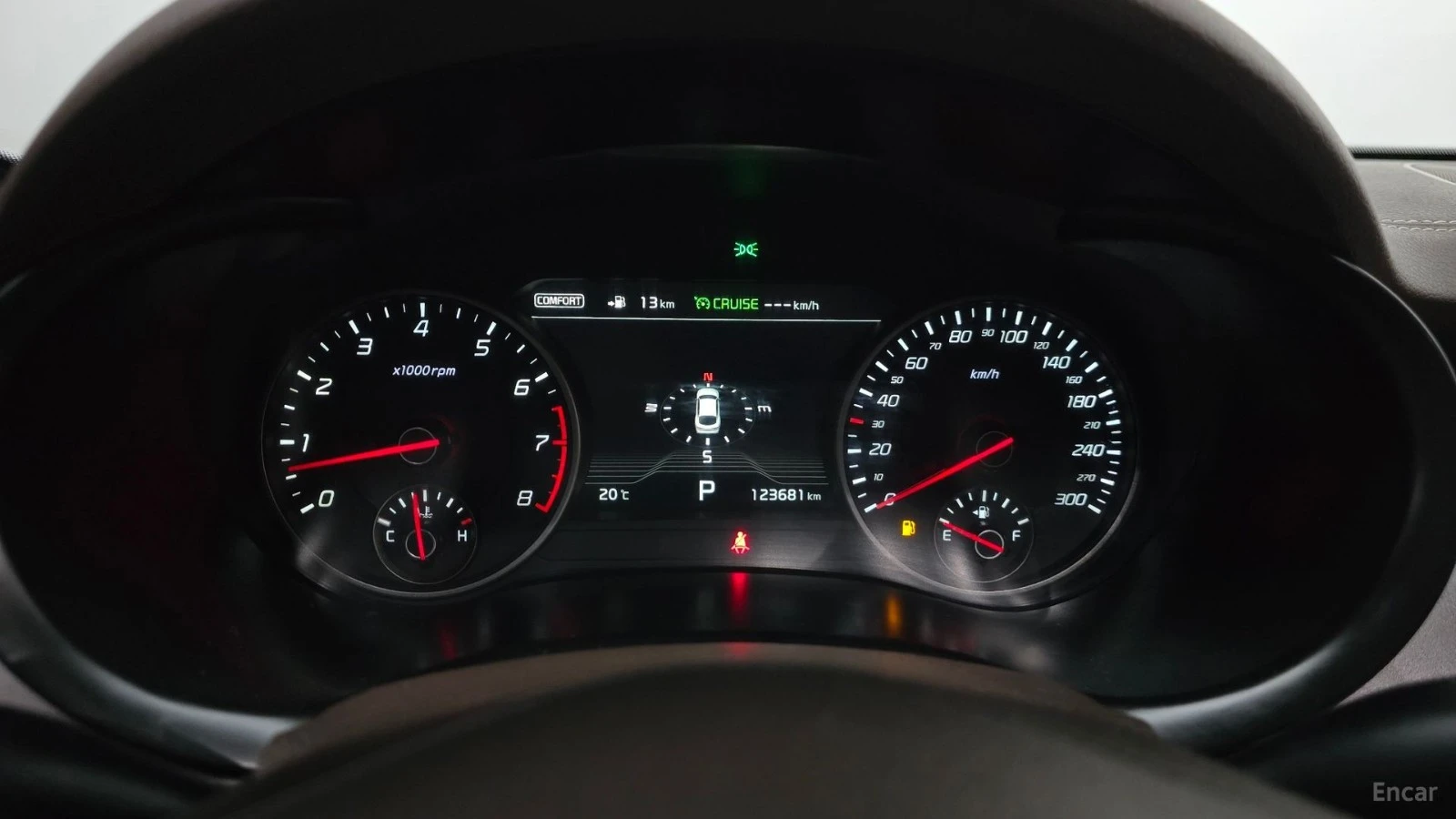 Kia Stinger GT | 3.3 | 360 CAMS | ОБДУХВАНЕ, снимка 8 - Автомобили и джипове - 56163399