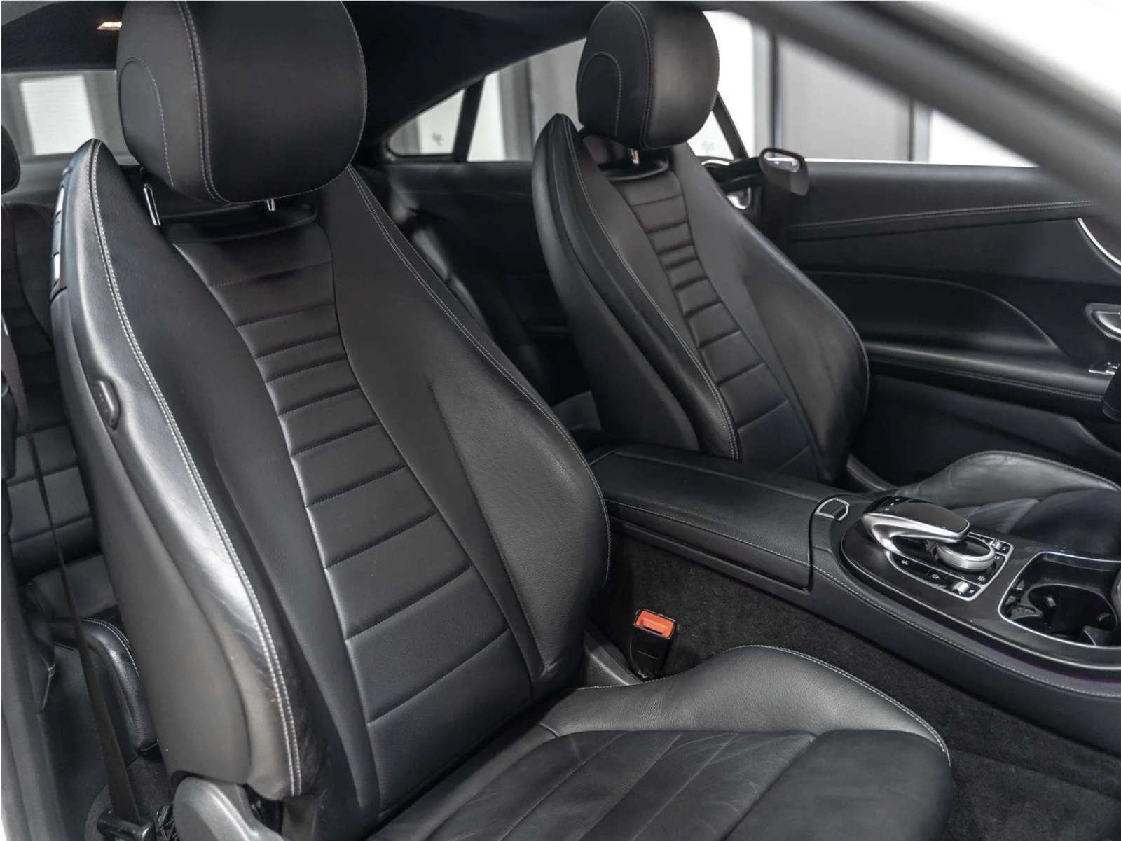 Mercedes-Benz E 400 4MATIC COUPE* AMG PKG* HUD* BURMESTER* 360* PANO*  | Mobile.bg � ����������� 11