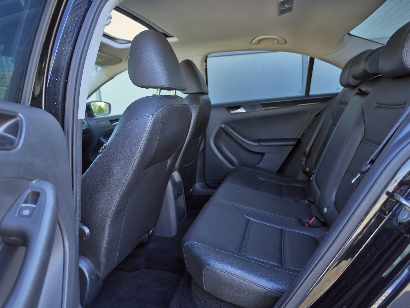 VW Jetta 1.8 TSI 170�� ������� ��������� ������� | Mobile.bg � ����������� 10