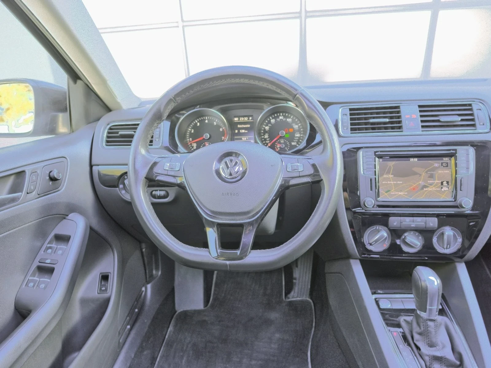 VW Jetta 1.8 TSI 170�� ������� ��������� ������� | Mobile.bg � ����������� 8