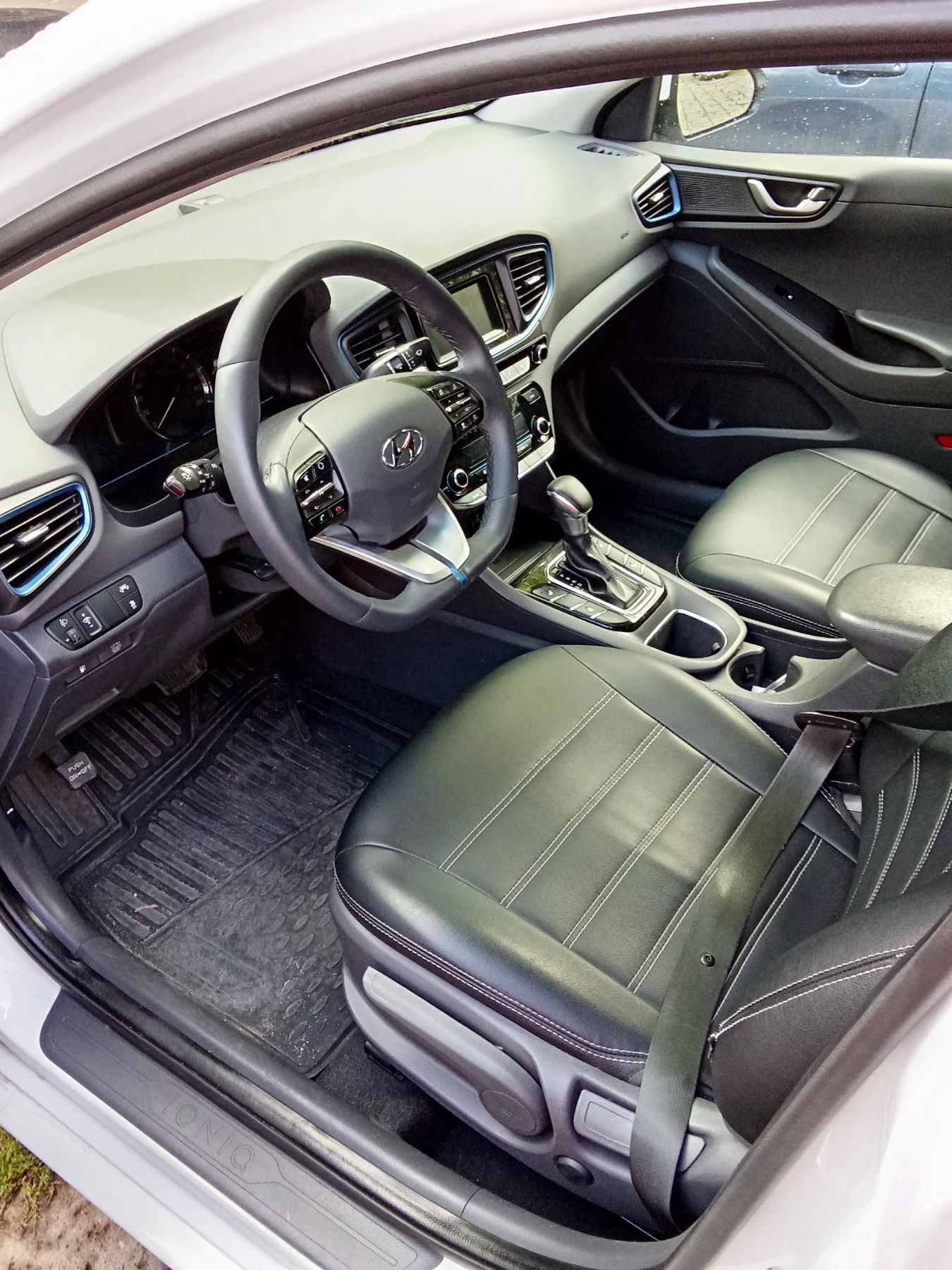 Hyundai Ioniq, снимка 7 - Автомобили и джипове - 56623137