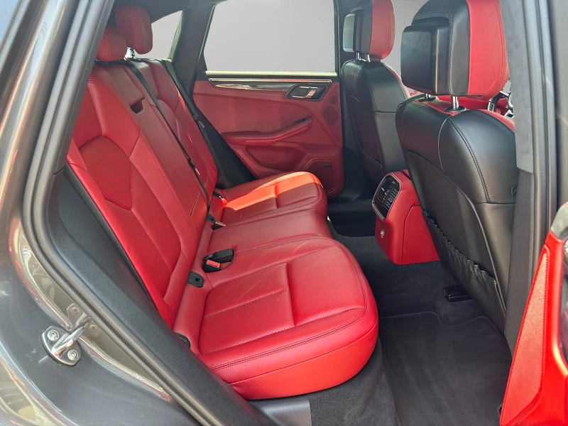 Porsche Macan Turbo, снимка 14 - Автомобили и джипове - 46385115