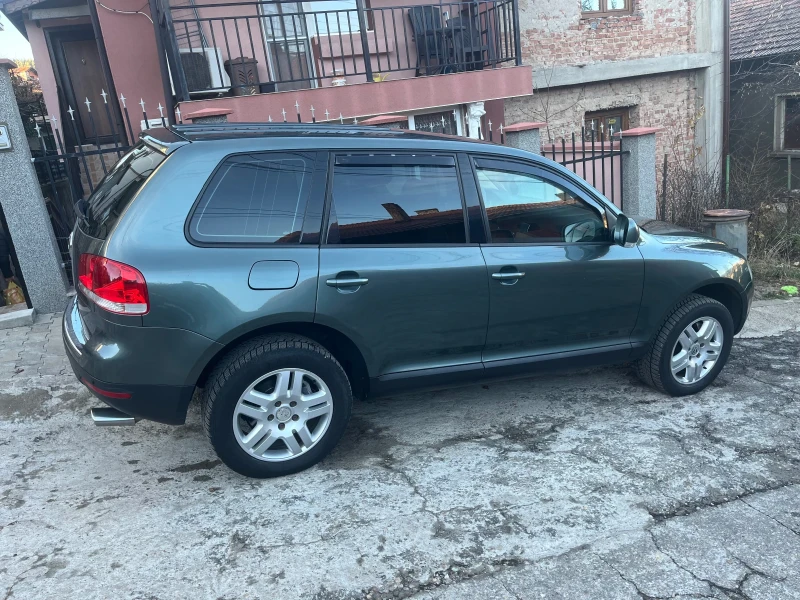 VW Touareg, снимка 3 - Автомобили и джипове - 48097996