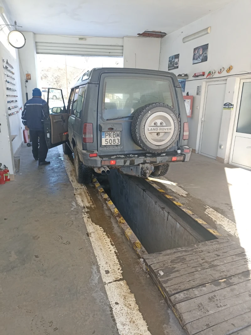 Land Rover Discovery, снимка 4 - Автомобили и джипове - 48430247