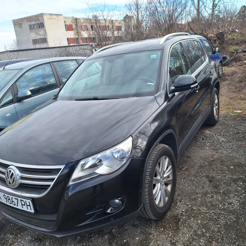 VW Tiguan, снимка 14 - Автомобили и джипове - 48817134