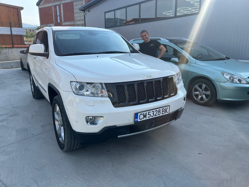 Jeep Grand cherokee 112 000km 3.0CRD, снимка 4 - Автомобили и джипове - 52372009