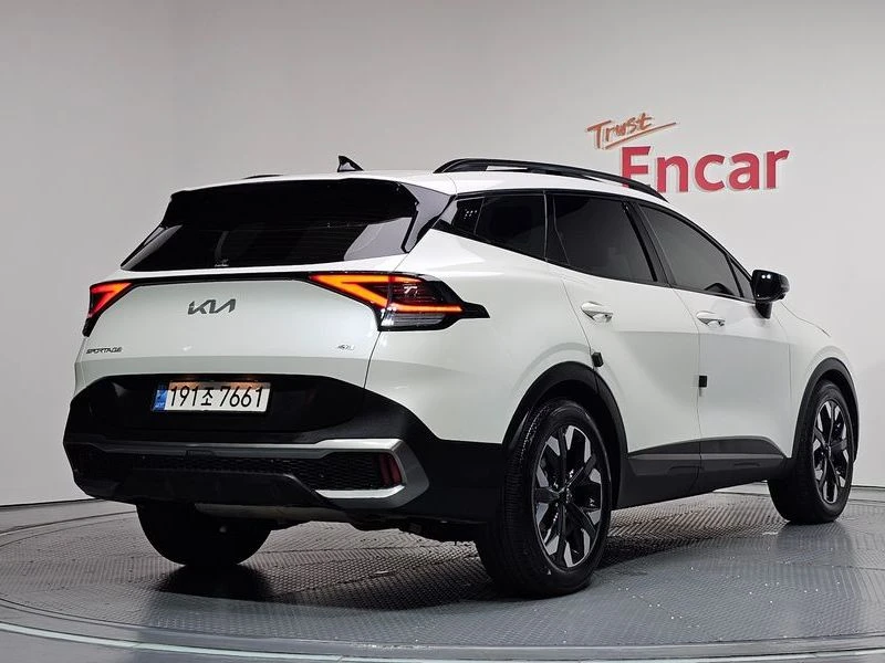 Kia Sportage 1.6T AWD Signature Gravity, снимка 2 - Автомобили и джипове - 55613411