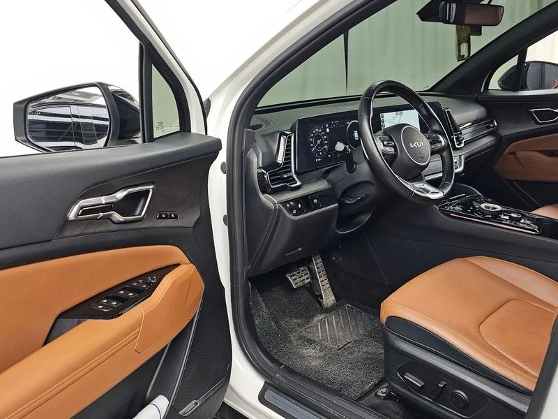Kia Sportage 1.6T AWD Signature Gravity, снимка 10 - Автомобили и джипове - 55613411