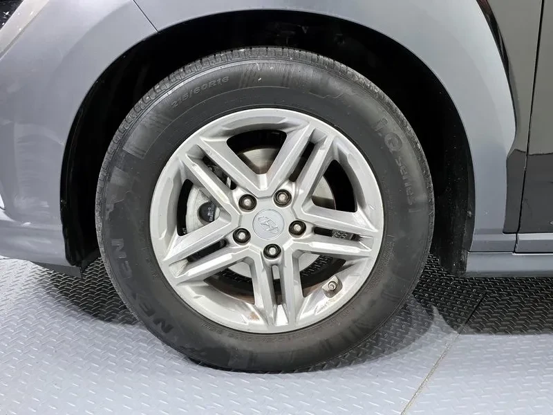 Hyundai Kona 2.0 2Wd Modern, снимка 5 - Автомобили и джипове - 56321627