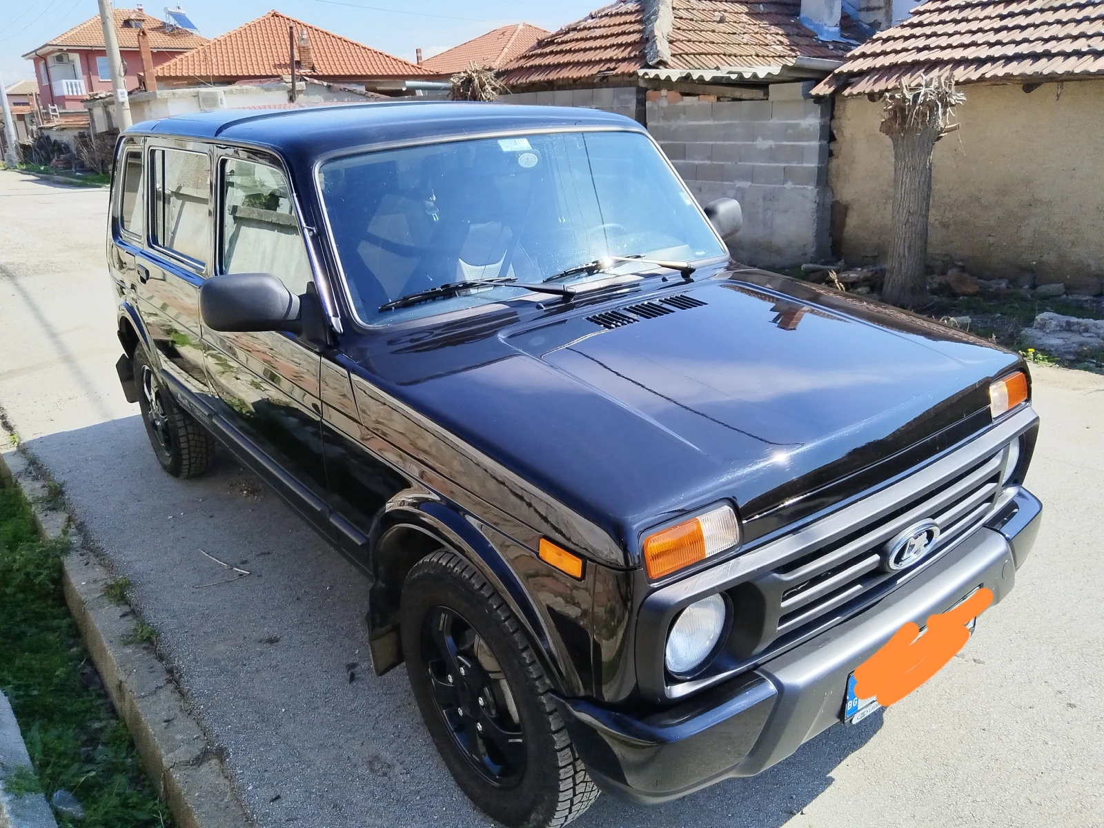 Lada Niva Урбън, снимка 1