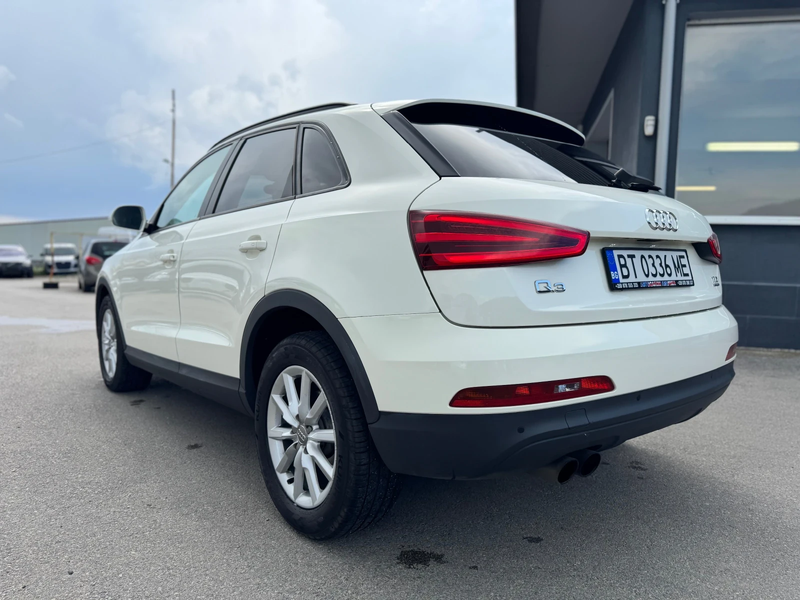 Audi Q3 2.0TDI Quattro S-tronic  - изображение 6