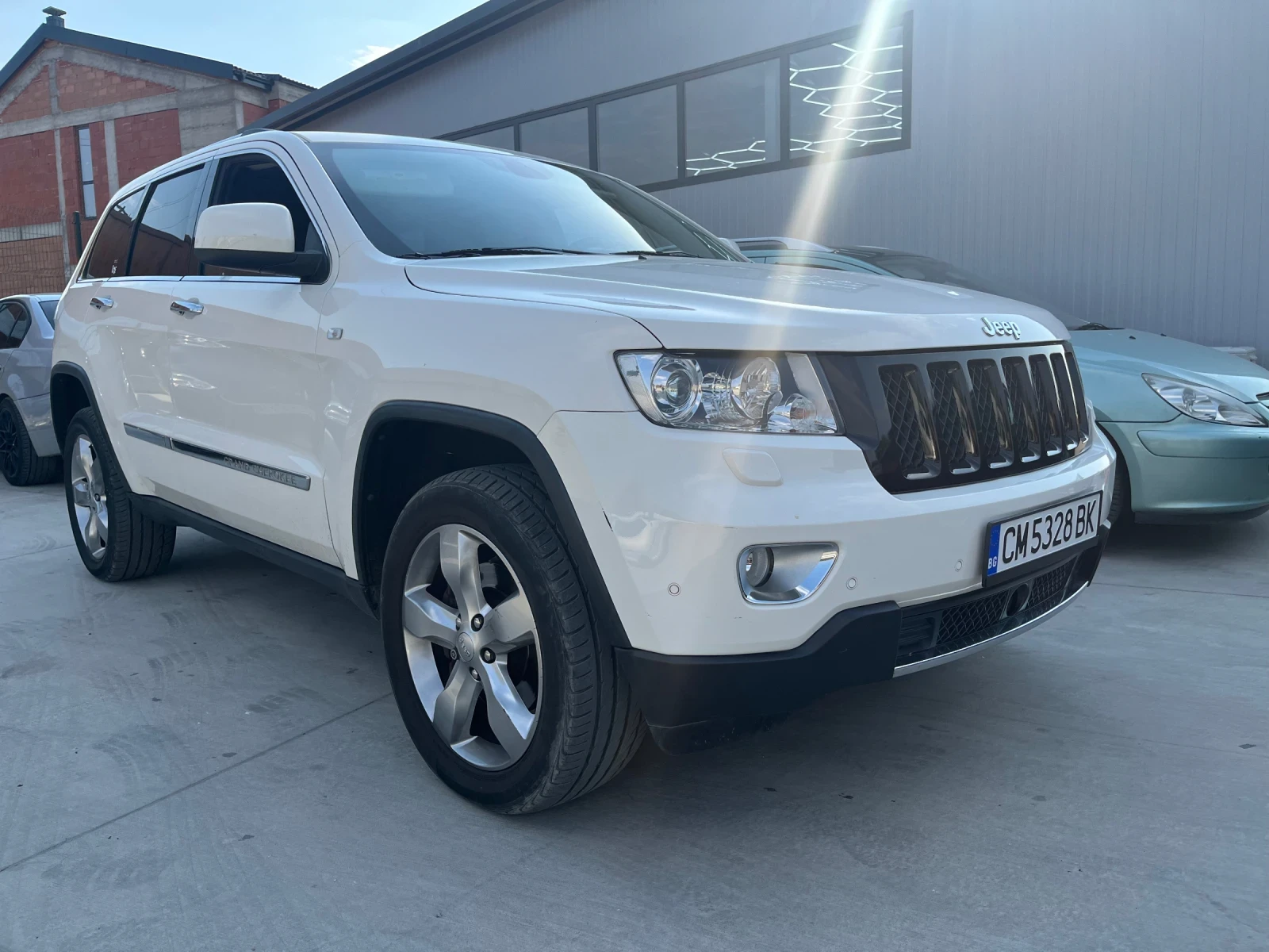 Jeep Grand cherokee 3.0CRD - изображение 3