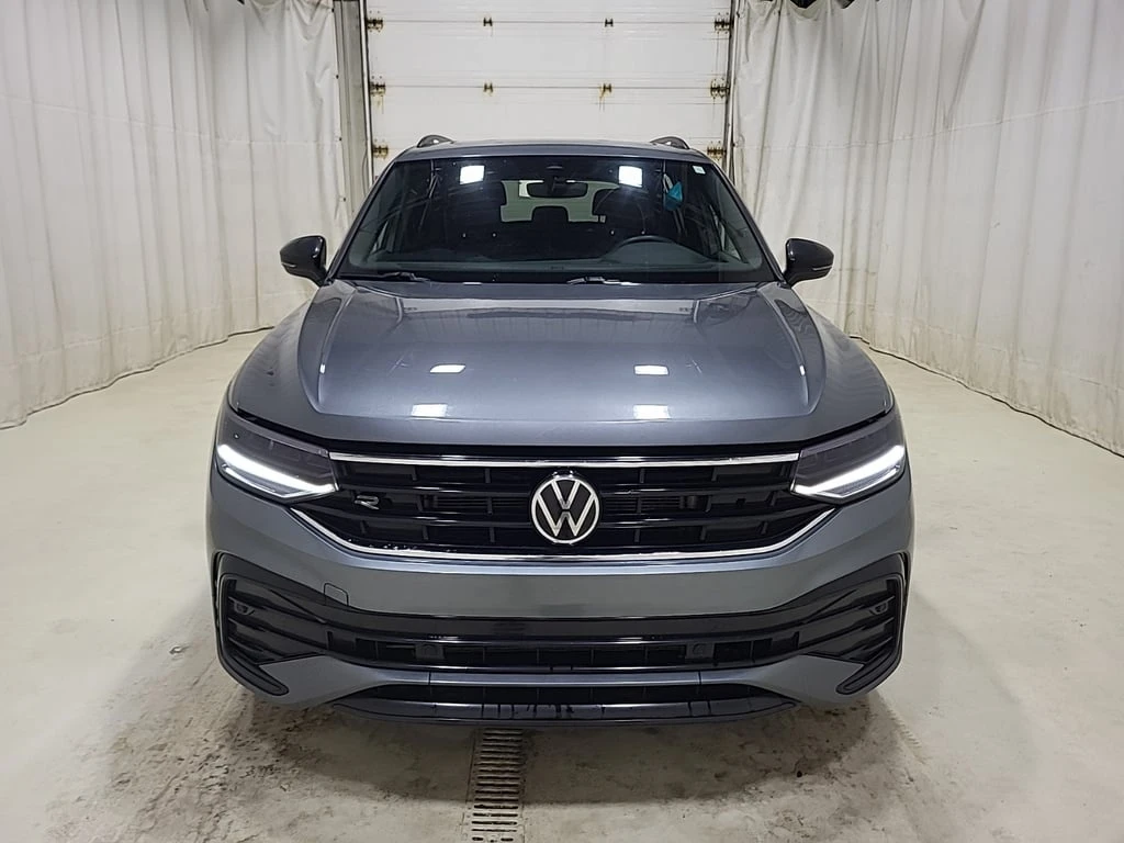 VW Tiguan * COMFORTLINE R LINE BLACK EDITION * CARFAX *   | Mobile.bg   1