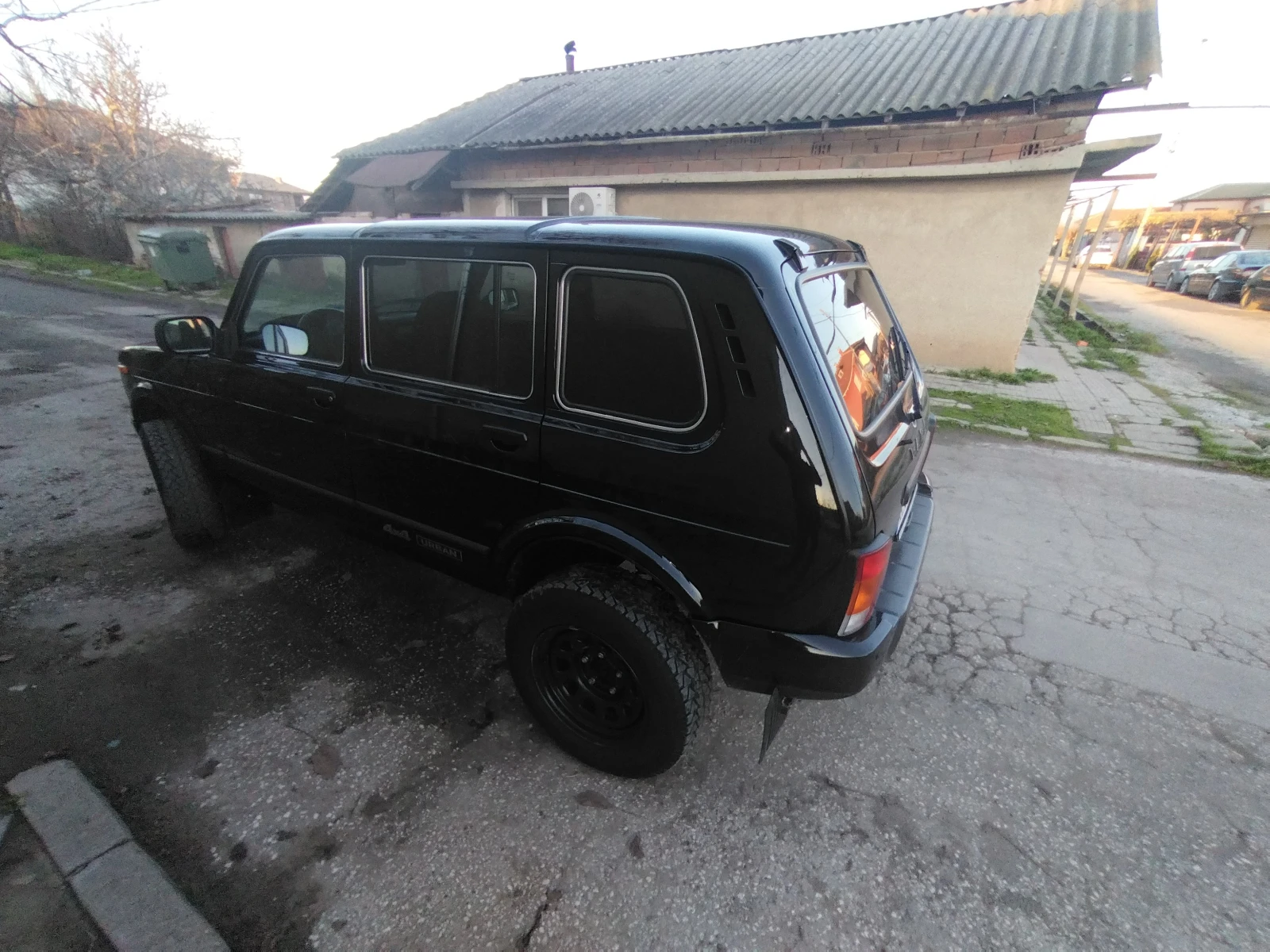 Lada Niva ����� | Mobile.bg � ����������� 5