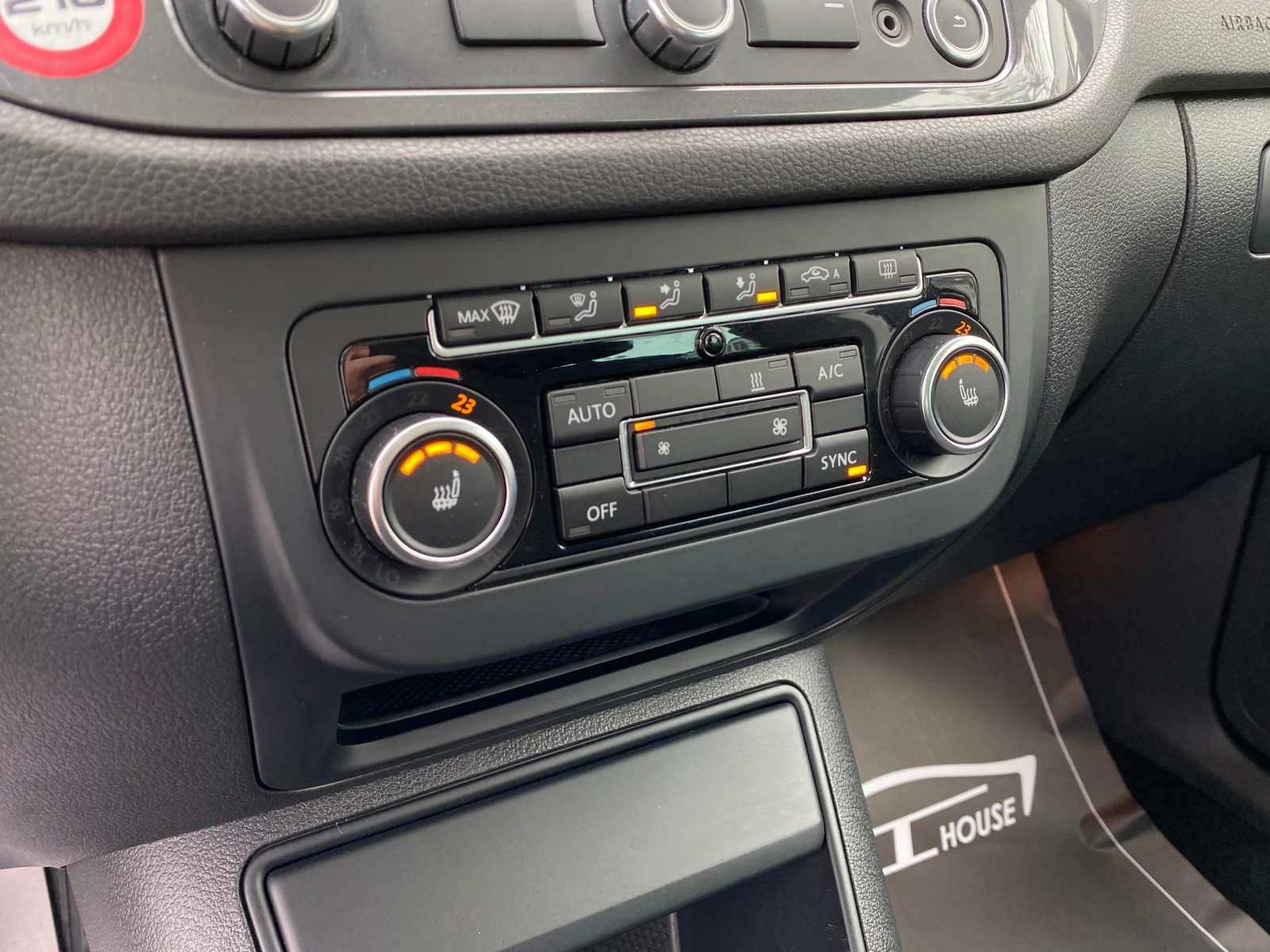 VW Tiguan 2.0TDI* 4Motion* 194710��!!! | Mobile.bg � ����������� 14