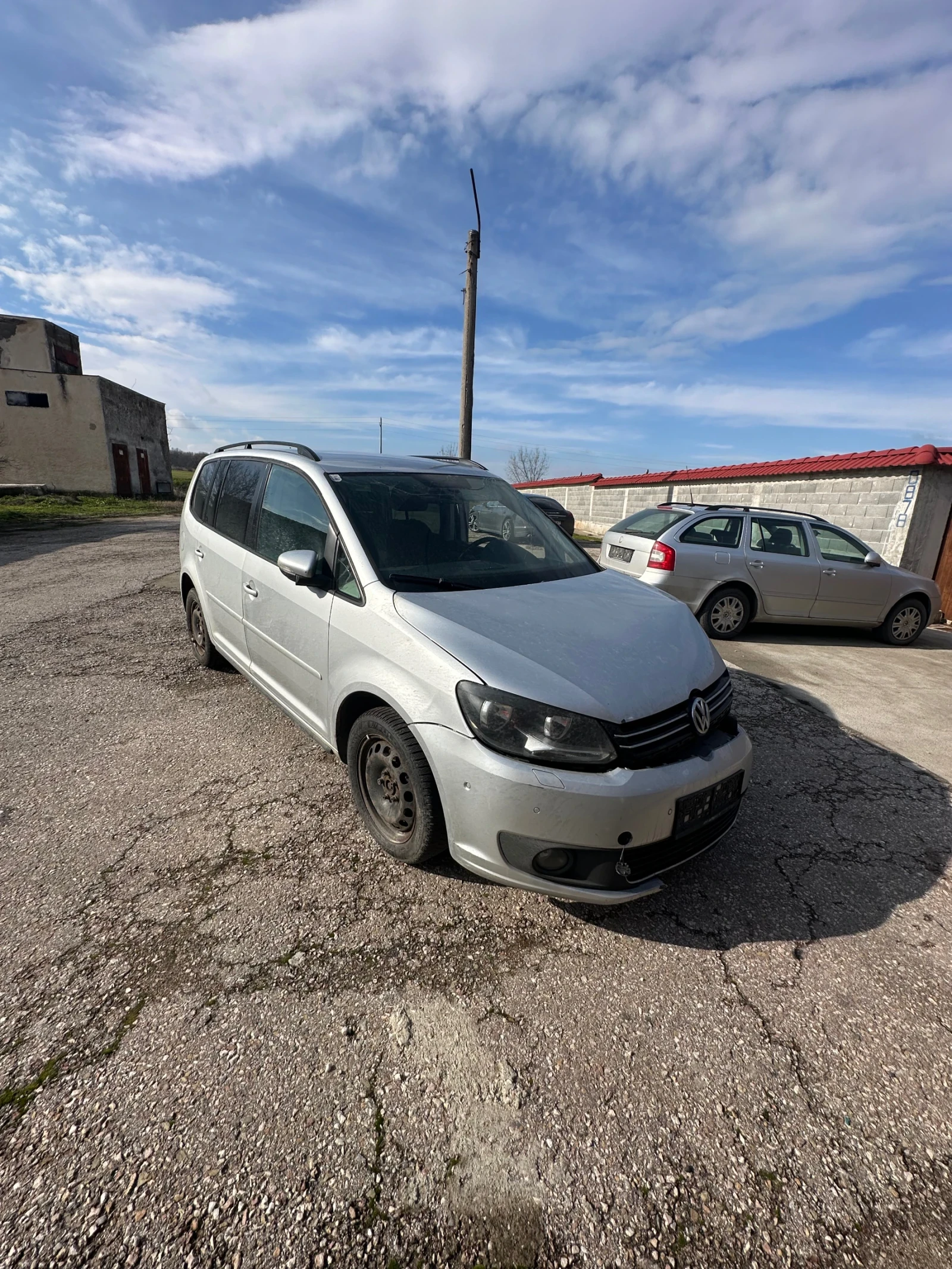 VW Tayron 2.0TDI6скCFH140кс - изображение 3