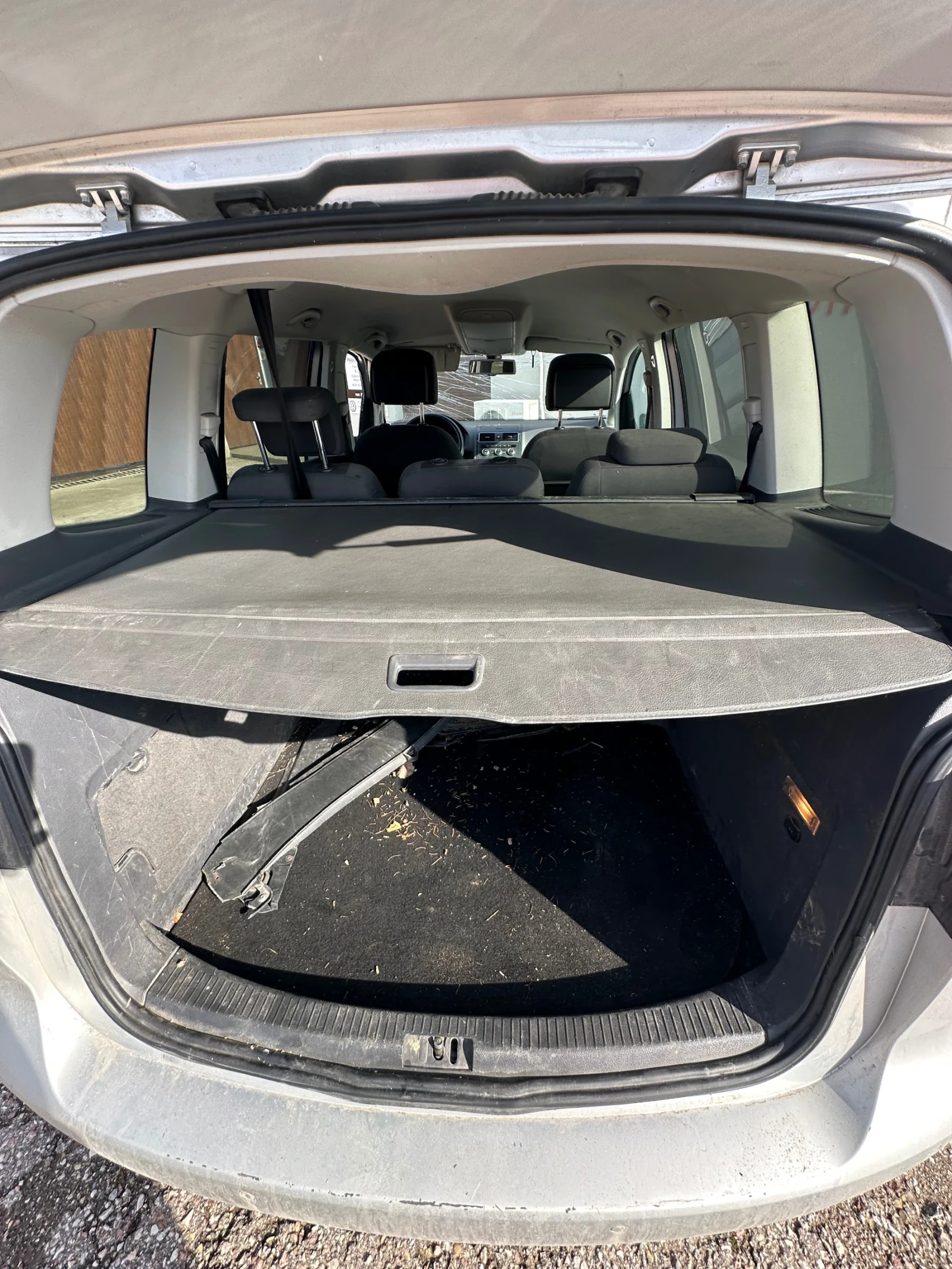 VW Tayron 2.0TDI6скCFH140кс - изображение 10