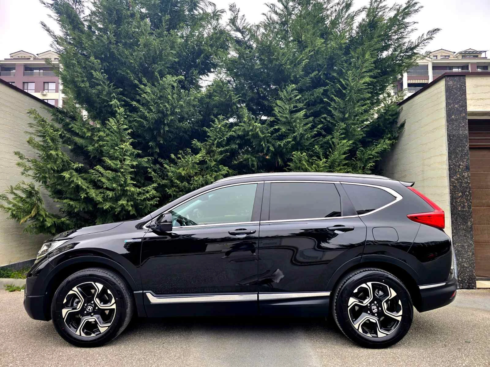 Honda Cr-v 2.0XYBRID* 4×4 EXECUTIVE* FULL* , снимка 8 - Автомобили и джипове - 53822897