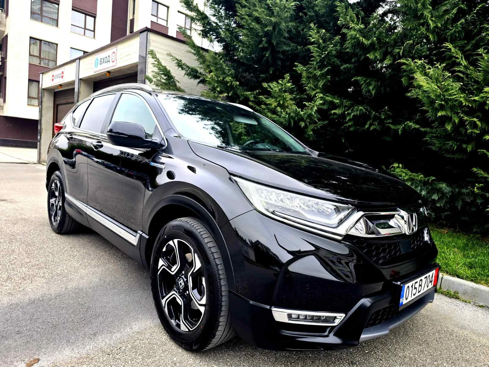 Honda Cr-v 2.0XYBRID* 4×4 EXECUTIVE* FULL* , снимка 3 - Автомобили и джипове - 53822897